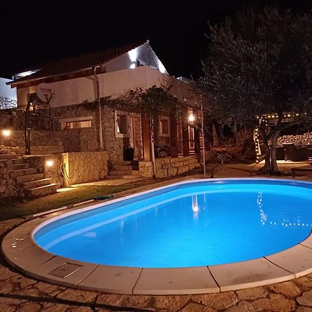 Holiday House Pulina Пунат Екстериор снимка