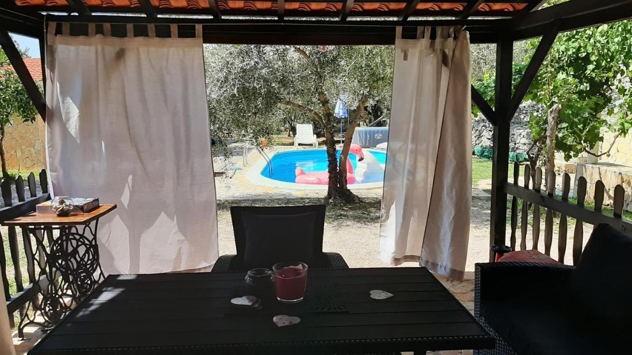 Holiday House Pulina Пунат Екстериор снимка