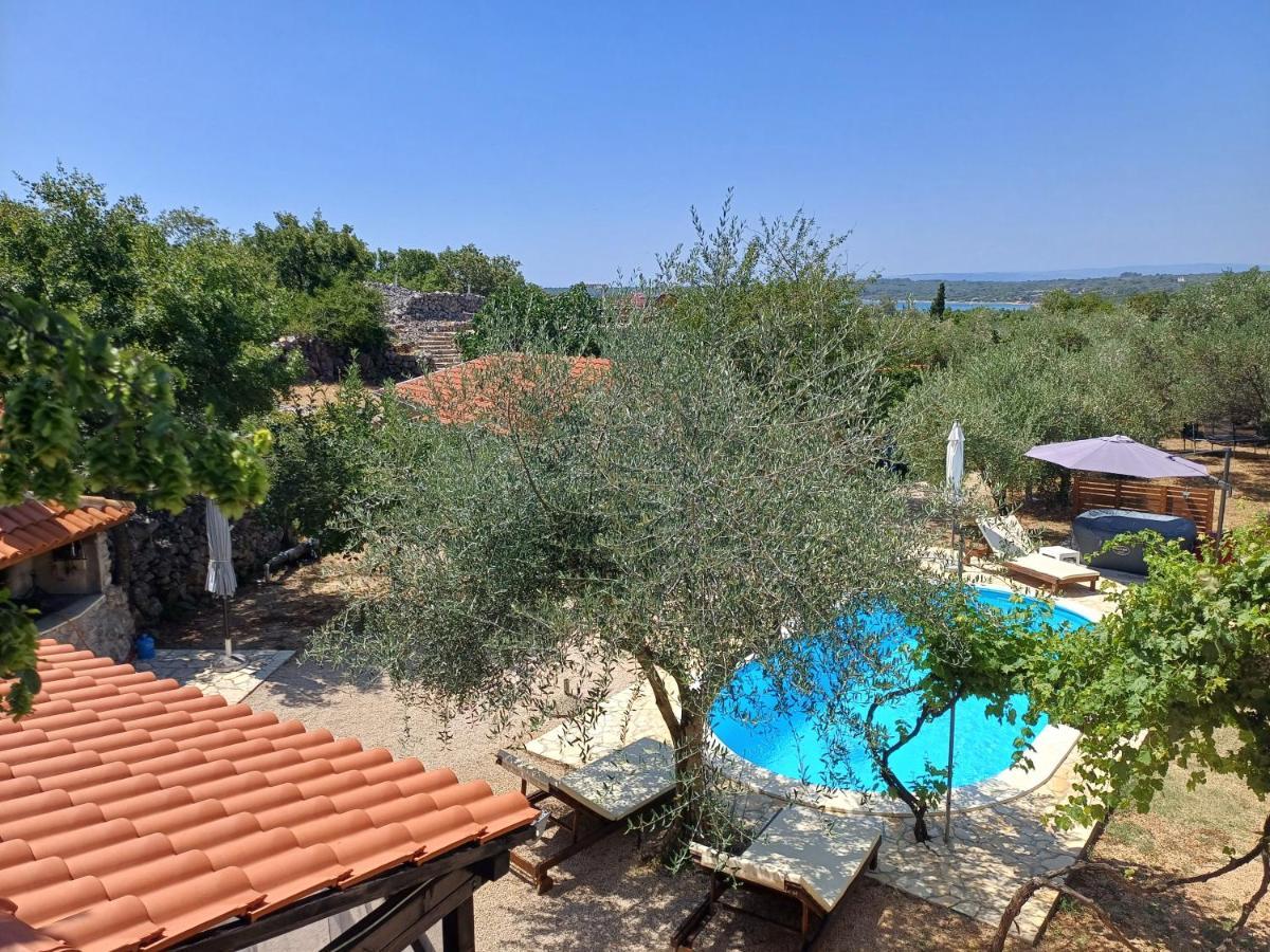 Holiday House Pulina Пунат Екстериор снимка